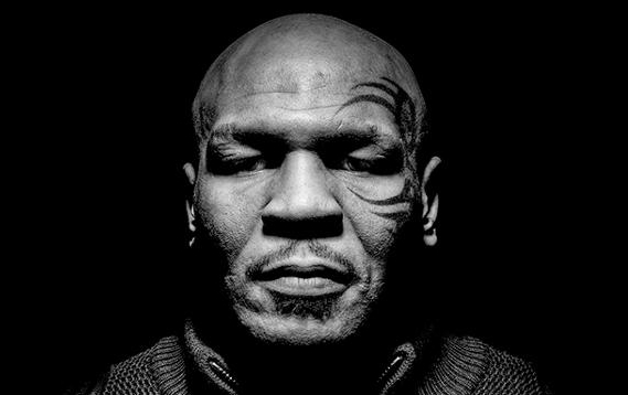 mike tyson minulost box