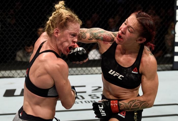 Cris Cyborg problemy ufc boj