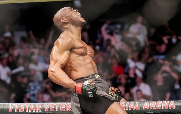 kamaru usman vyjadreni zapas Usman: Odveta s Covingtonem? Však to ani není pořádný soupeř! Bojoval jsem s těžšími