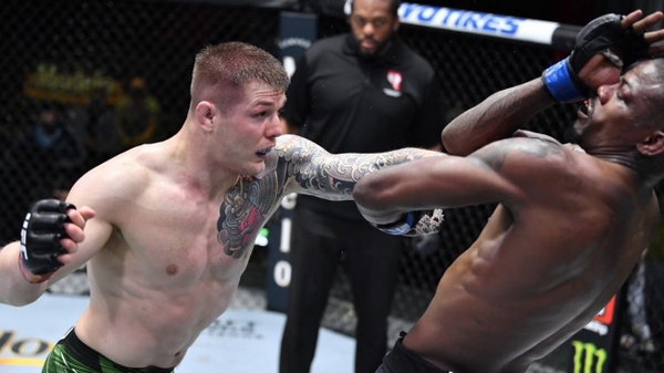 Marvin Vettori ufc mma Sám Adesanya nebude vědět, proti čemu stojí, říká Vettori. Poznáme nového šampiona střední váhy?