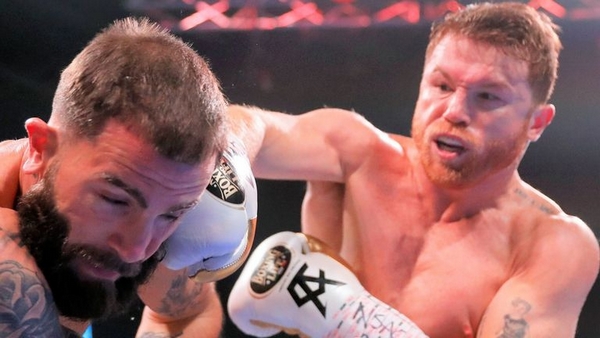 canelo alvarez sampion