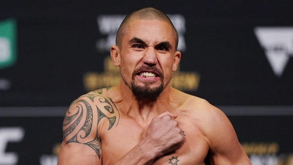 Robert Whittaker forma