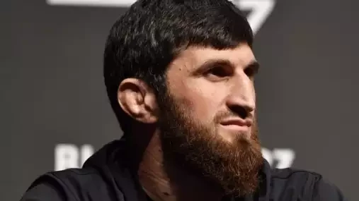 Anthony Smith hodnotí „postrach divize“ Magomeda Ankalaeva a jeho šance v boji o titul