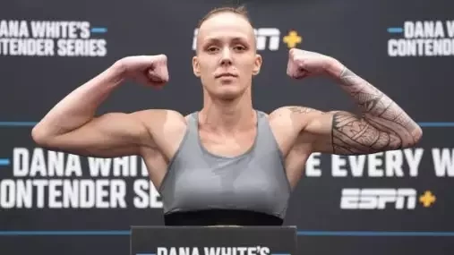Za výhru na body se smlouvy do UFC nedávají, je si vědoma Tereza Bledá