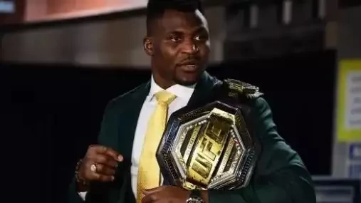 Rozenstriuk odhalil, proč doufá, že si to Ngannou se svým odchodem z UFC ještě rozmyslí