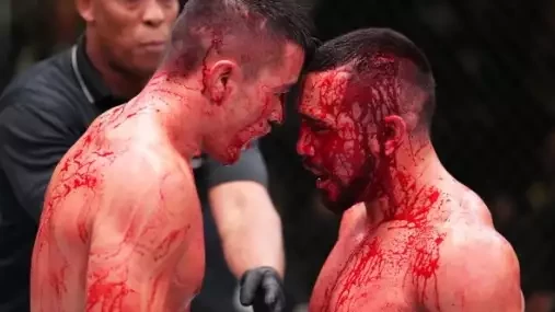 UFC zápasník bojoval s přetrženou tepnou: Lékaři mi řekli, že jsem ztratil 20 % krve!