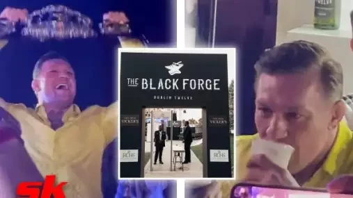 Blázní?! Conor McGregor si hrál na šampiona UFC a fanoušci zuří – VIDEO