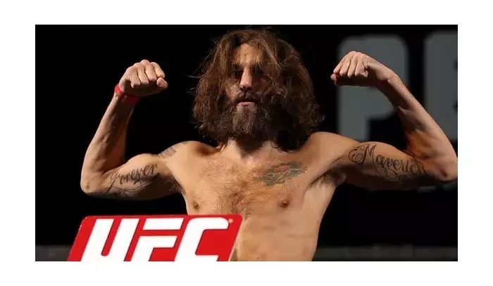 Kdy se vrátí Michael Chiesa do oktagonu UFC a co brzdí jeho návrat?