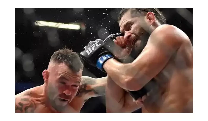 Stáhni obvinění a nabídni Masvidalovi odvetu, dostaneš tak více peněz, radí Cejudo Covingtonovi