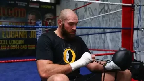 Whyte a Hearn se opřeli do Furyho: Taktický odchod do důchodu, vyhýbá se jasné prohře!