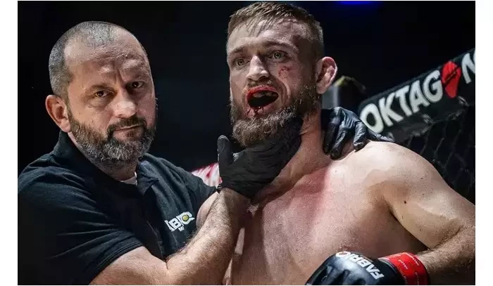 Zlomená čelist! Vlado Lengál trefil krásný loket a šokoval halu vítězstvím nad Ryšavým. Teď chce Keitu