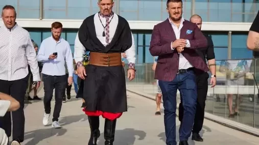 Bodyguard hvězd a talent MMA Daněk: Jednou budu já v pozici Usyka nebo Joshuy!