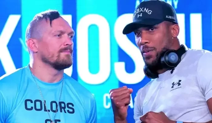 Usyk vysvětlil, proč s Furym odmítl bojovat v prosinci a dal volnou cestu Joshuovi