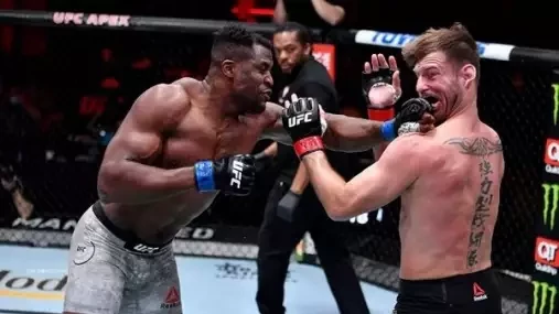 Ngannou apeluje na UFC: Chci se utkat s tím nejlepším bojovníkem našeho sportu!