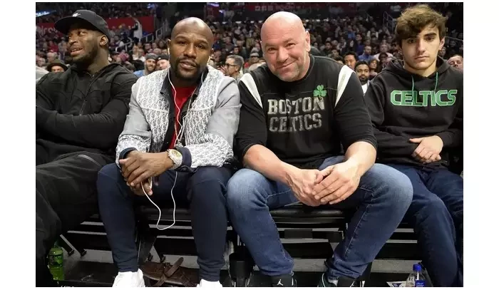 Floyd Mayweather vysvětluje, proč Muhammad Ali nebude nikdy lepší boxer, než je on
