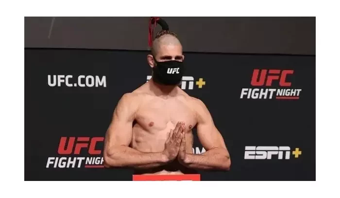 UFC 267: Turnaj, který nabídne hned dvě titulové bitvy a Jirku Procházku v první řadě!