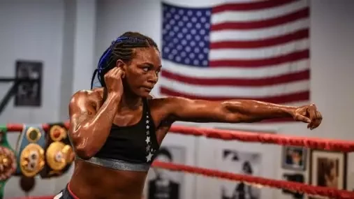 Prohrála jsem těsně na body, rozhodně mi nikdo nenakopal zadek, brání se Claressa Shields