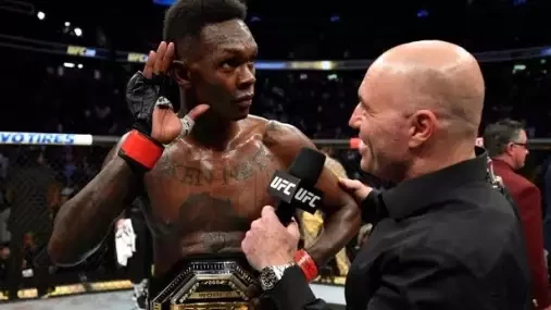 Dana White nastínil svůj ideální scénář pro střední váhu. Komu bude čelit šampion Adesanya?