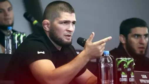 Khabib odhalil, co musí Hooker udělat, aby mohl porazit Makhacheva