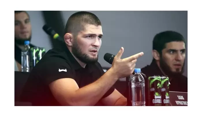 Khabib odhalil, co musí Hooker udělat, aby mohl porazit Makhacheva