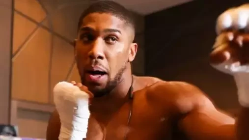 Podceňovaný Joshua pod náporem emocí: S Furym i Wilderem budu bojovat klidně bez pásů!