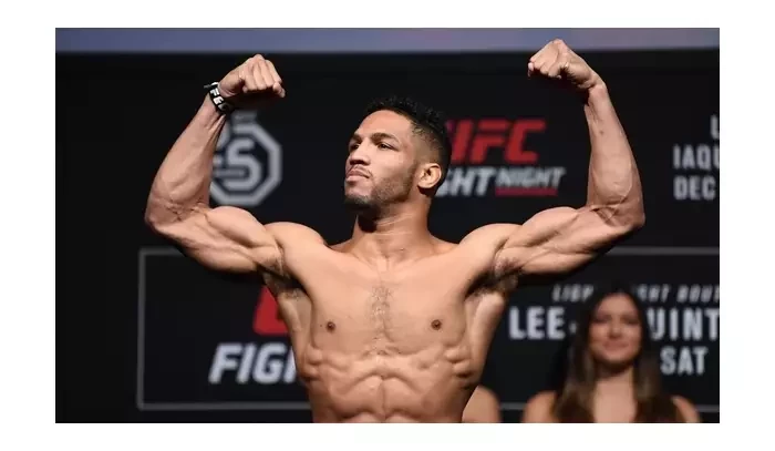 Já a Usman jsme na stejné úrovni, je přesvědčený Kevin Lee, který plánuje útok na titul