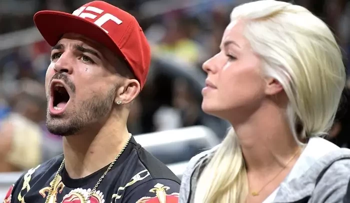 Perry: Box je o tom vypni nebo buď vypnut. Woodley už na to nemá, já bych Paula zničil