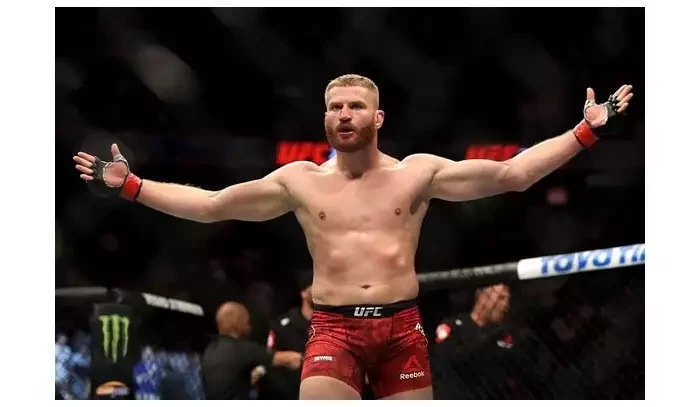 Jestli se s Procházkou potkám v kleci, tak mu dám KO, má jasno Polák Blachowicz