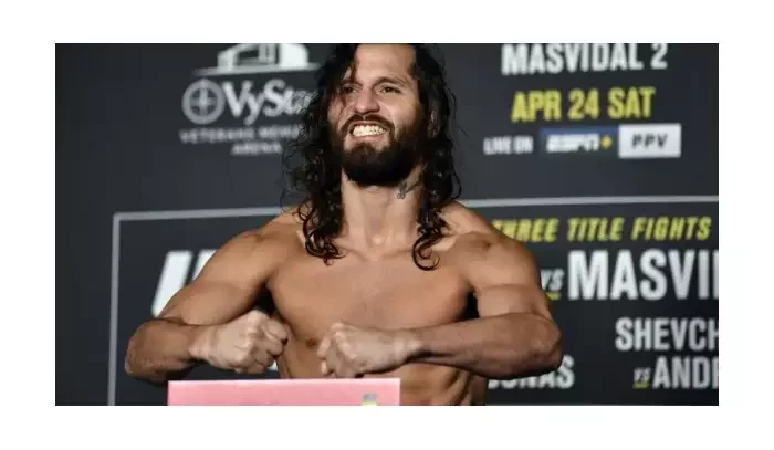 Masvidal: Říkám vám, vy ku*vy, že Colbyho sejmu. Nevěříte? Tak sledujte!