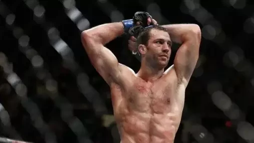 Bývalý UFC šampion drží slovo, v novém roce uskuteční svůj comeback