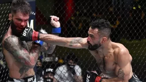 Rob Font odhalil, o jakého soupeře má po skalpu Garbrandta zájem
