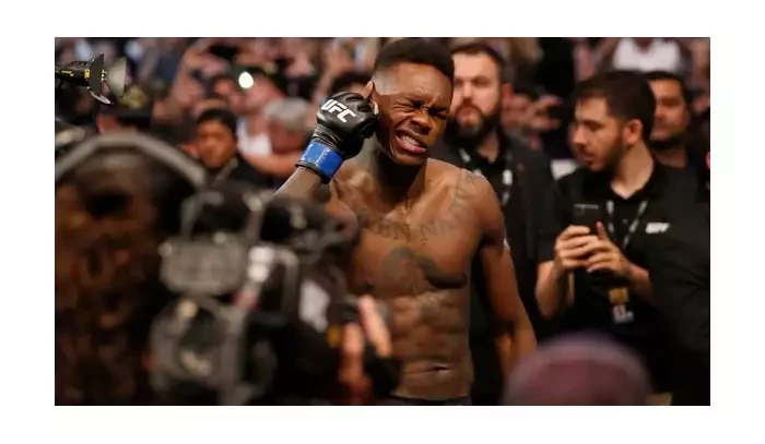 Israel Adesanya ze mě má bobky, směje se vyzyvatel Vettori, který už teď ví, že se stane šampionem