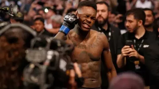 Adesanya? Pro mě snadno vydělané prachy, zabil bych ho hned v prvním kole, pálí Chimaev