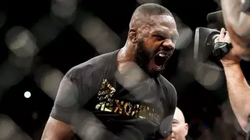 Dana White odhalil termín pro návrat Jona Jonese. Soupeř je jasný