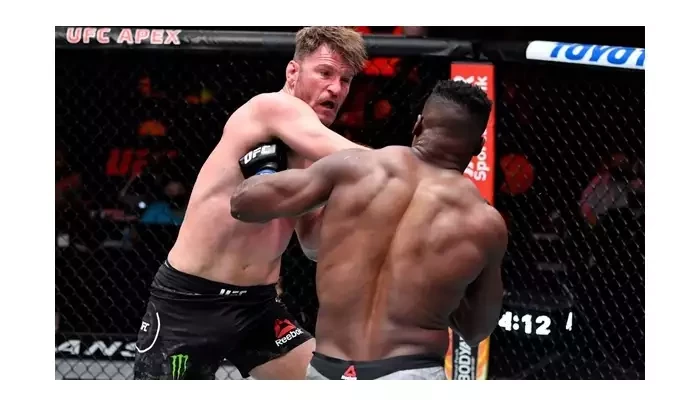 Ngannou: Miocic je legenda a nejlepší těžká váha všech dob, byla pro mě čest s ním sdílet oktagon