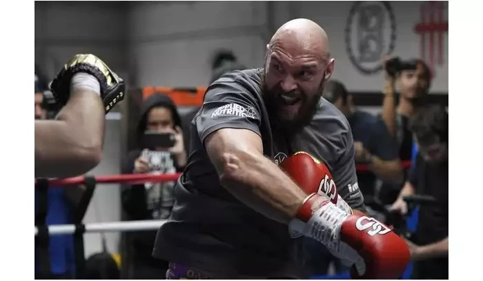 Tyson Fury důkladně předpověděl, jak se vyvine bitva Joshua vs. Usyk