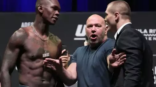 Dana White potvrdil jméno dalšího soupeře pro šampiona Adesanyu i potenciální místo lokace souboje