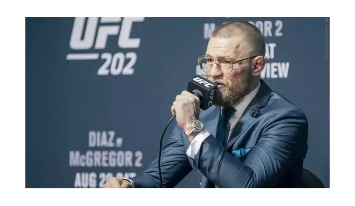 Pokaždé, když prohraje, má připravenou výmluvu, štve Covingtona McGregorovo chování