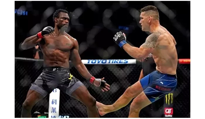 Léčba bude delší, než jsem si původně myslel, odhalil Weidman po děsivém zranění. Kdy se tedy vrátí?