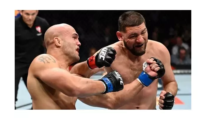 White: Nick Diaz neměl náladu bojovat, ale přesto přišel a předvedl skvělou show