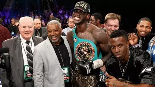 Furyho už posadili na zadek slabší boxeři, to Wilder ho úplně zabije, predikuje trenér