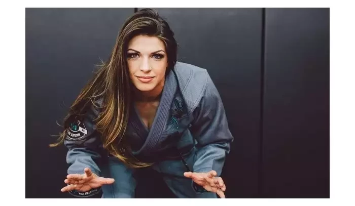 Jsem připravená si dojít pro titul, hlásí kráska Mckenzie Dern. Dá jí Namajunas šanci?