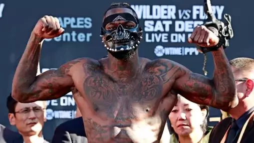 Wilder chce 20 milionů dolarů, aby mně s Joshuou nestál v cestě, odhalil Fury