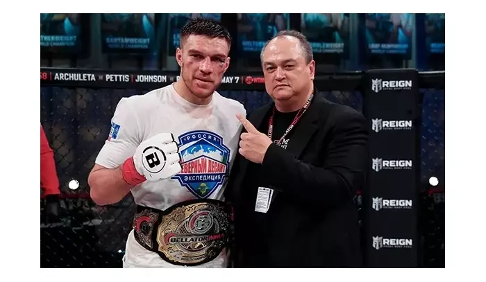 Další šampion Bellatoru projevil touhu připojit se k UFC