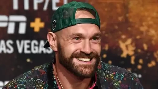 Jake Paul uvedl, kdo by ovládl bitvu Tyson Fury vs. Anthony Joshua