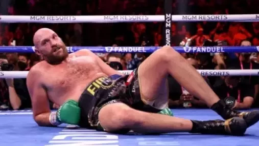 Manažer: Fury by zaručeně nebyl schopen čelit Usykově rychlosti
