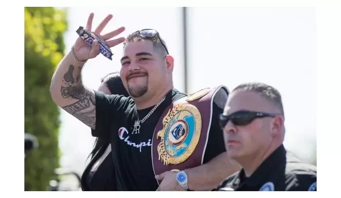Je na čase přitvrdit, hlásí Andy Ruiz a vyzval Wildera