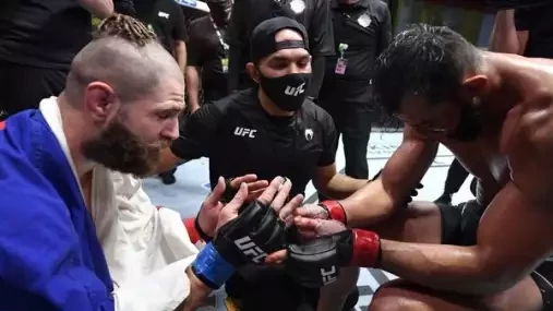 Nádhera! Jiří Procházka bude v příštím zápase bojovat o titul UFC!