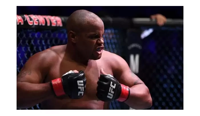 Covington a bitva o titul? Myslím si, že ho Diaz předběhne, predikuje Daniel Cormier