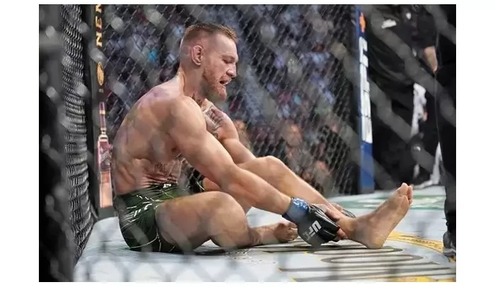 Khabib reaguje na Poirierovu výhru. A McGregorovi fanoušci silně funí